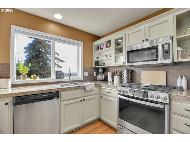 $499,000 | 996 Parkway Drive Northwest, Salem, OR 97304