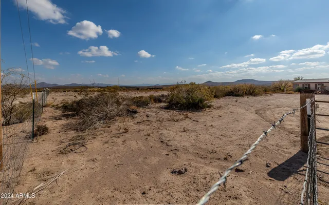 $224,900 | 1880 East Hootin Holler Trail, Huachuca City, AZ 85616