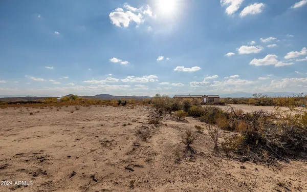 $209,900 | 1880 East Hootin Holler Trail, Huachuca City, AZ 85616