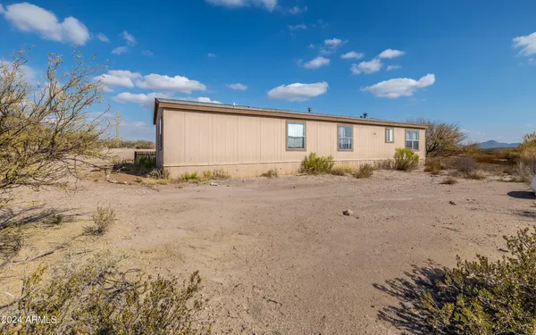 $209,900 | 1880 East Hootin Holler Trail, Huachuca City, AZ 85616
