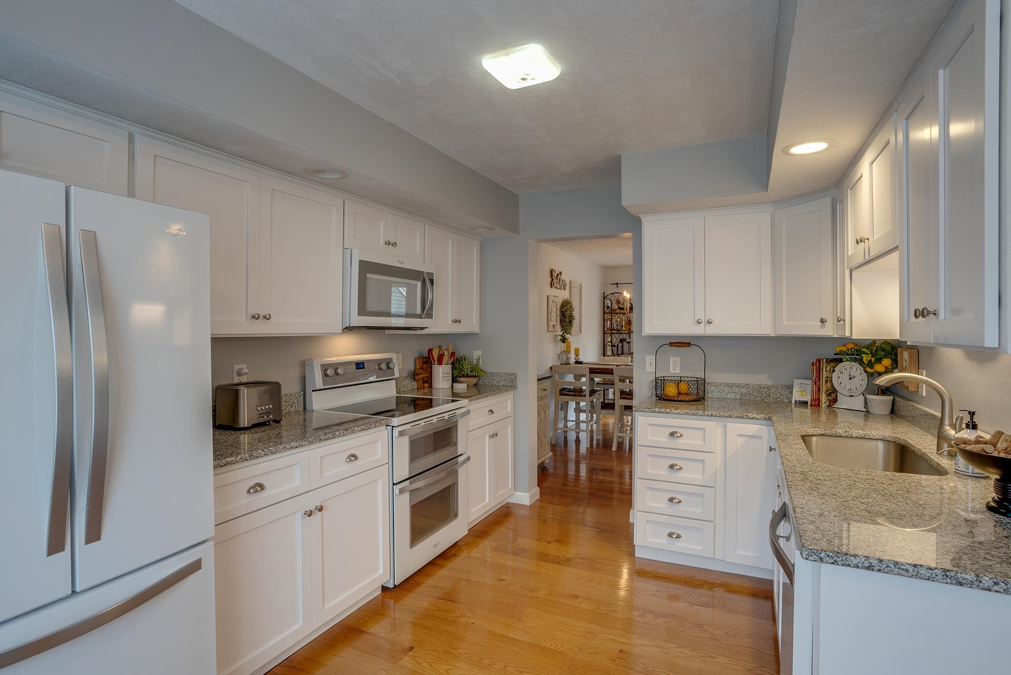 28 William Pond Road Atkinson, NH 03811 - Photo 16 of 30