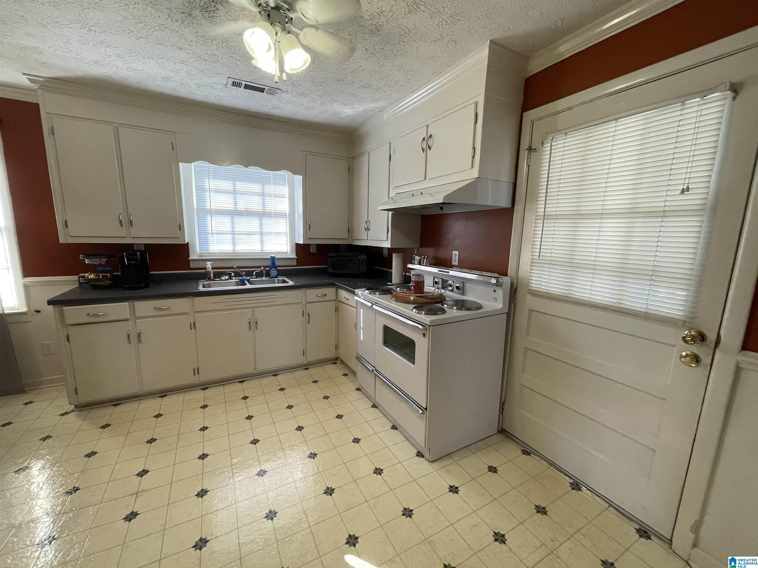 781 Dakota Road Thorsby, AL 35171 - Photo 18 of 43