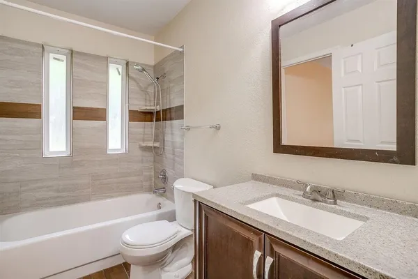 $2,100 | 7501 Little Rock Lane, Fort Worth, TX 76120