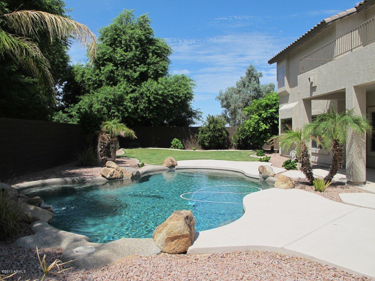 263 East Bridle Way Gilbert, AZ 85295 - Photo 16 of 43 POOL1