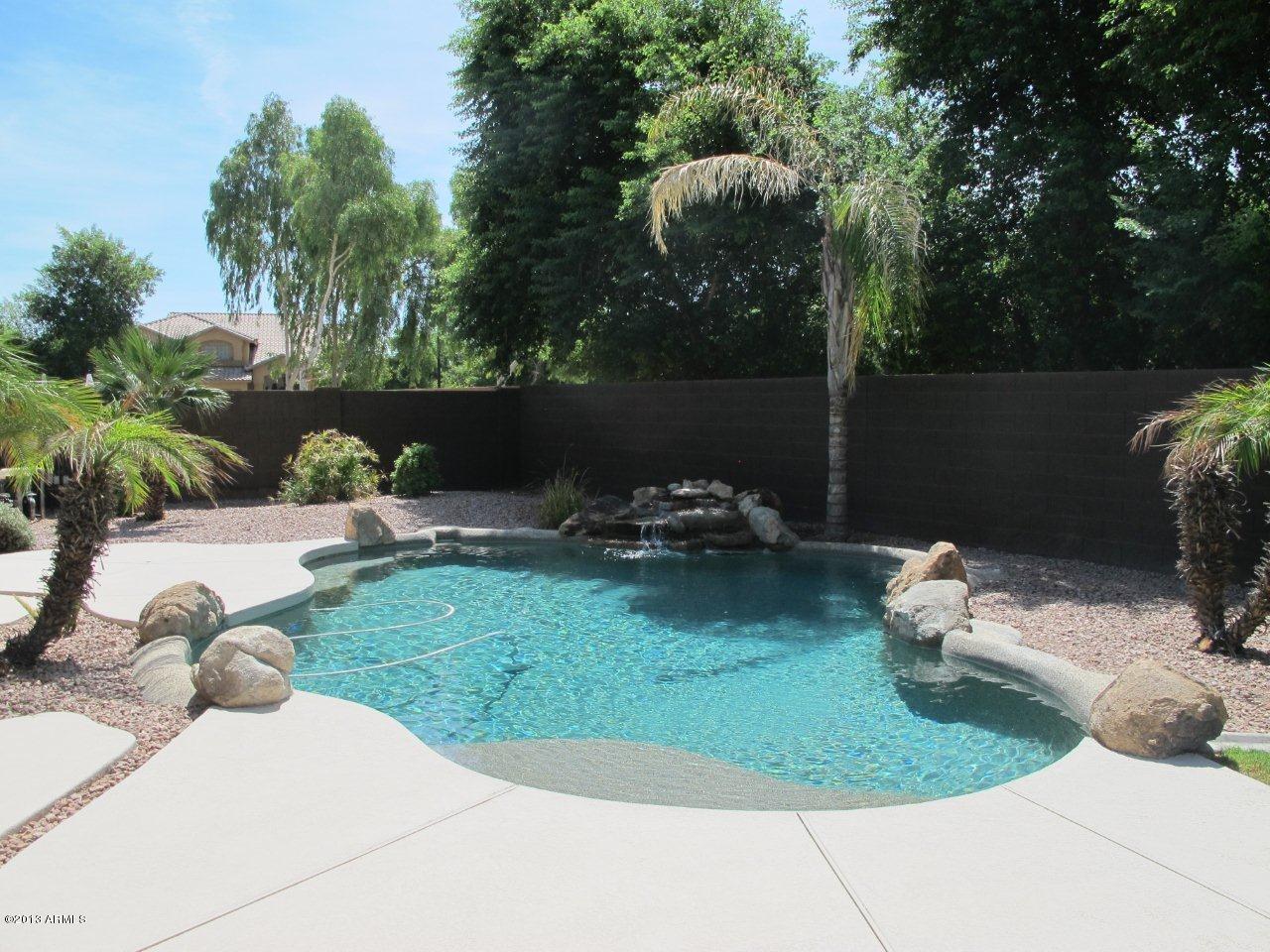 263 East Bridle Way Gilbert, AZ 85295 - Photo 34 of 43 POOL4