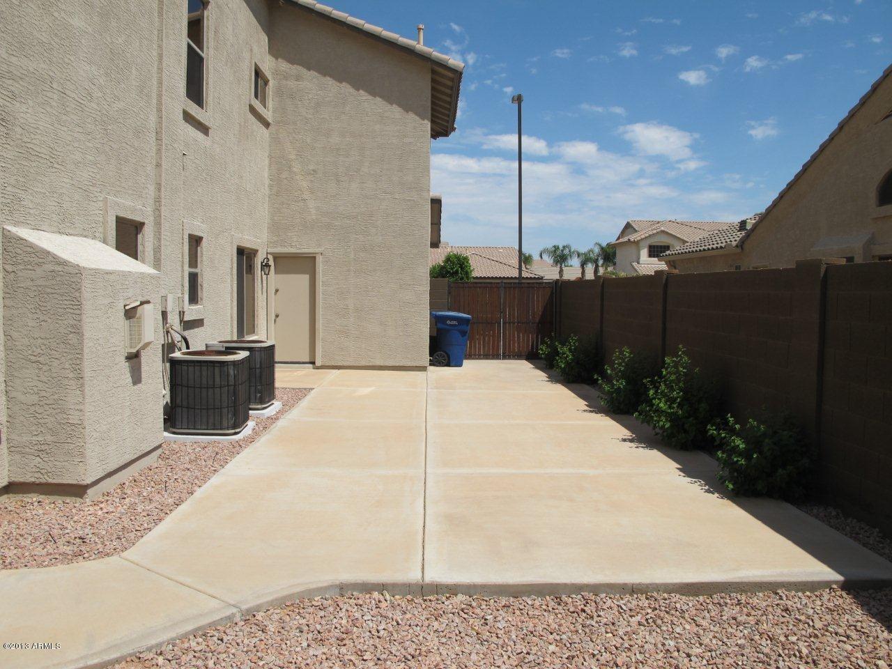 263 East Bridle Way Gilbert, AZ 85295 - Photo 38 of 43 SIDE