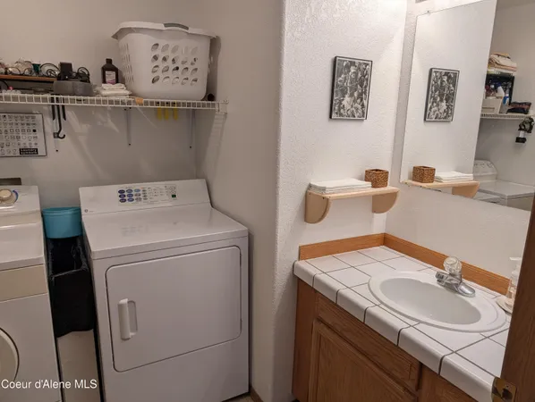 $575,000 | 901-903 Hickory Glen Avenue, Sandpoint, ID 83864