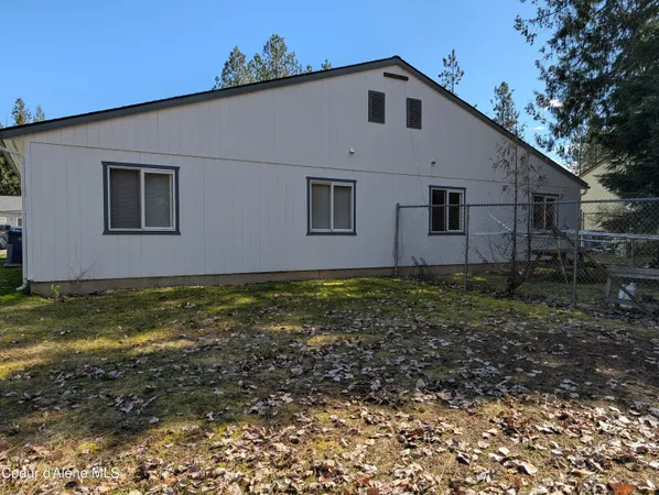 $575,000 | 901-903 Hickory Glen Avenue, Sandpoint, ID 83864
