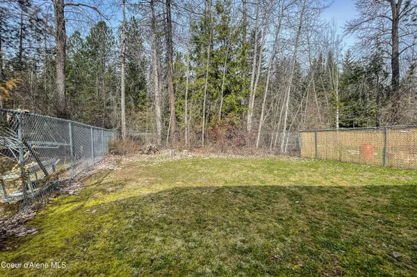 $575,000 | 901-903 Hickory Glen Avenue, Sandpoint, ID 83864