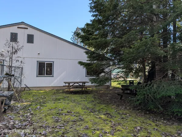 $575,000 | 901-903 Hickory Glen Avenue, Sandpoint, ID 83864