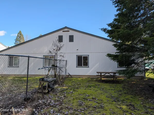 $575,000 | 901-903 Hickory Glen Avenue, Sandpoint, ID 83864