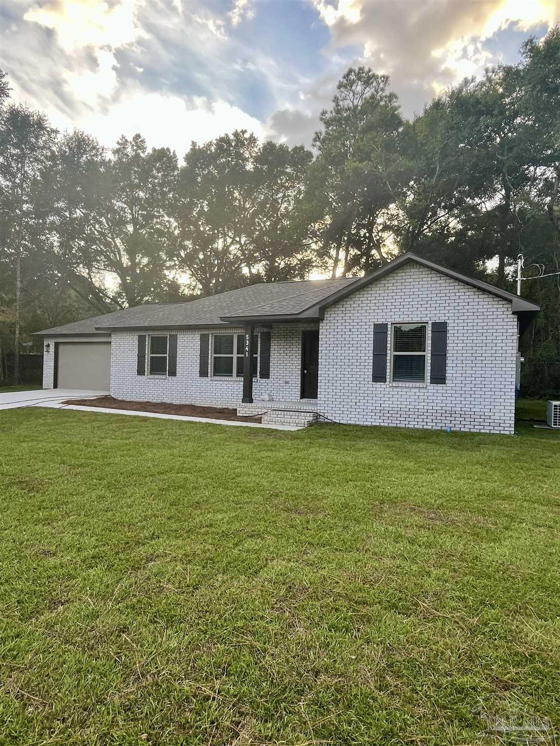 5341 Delona Road Milton, FL 32583 - Photo 3 of 27 Gallery Image 3