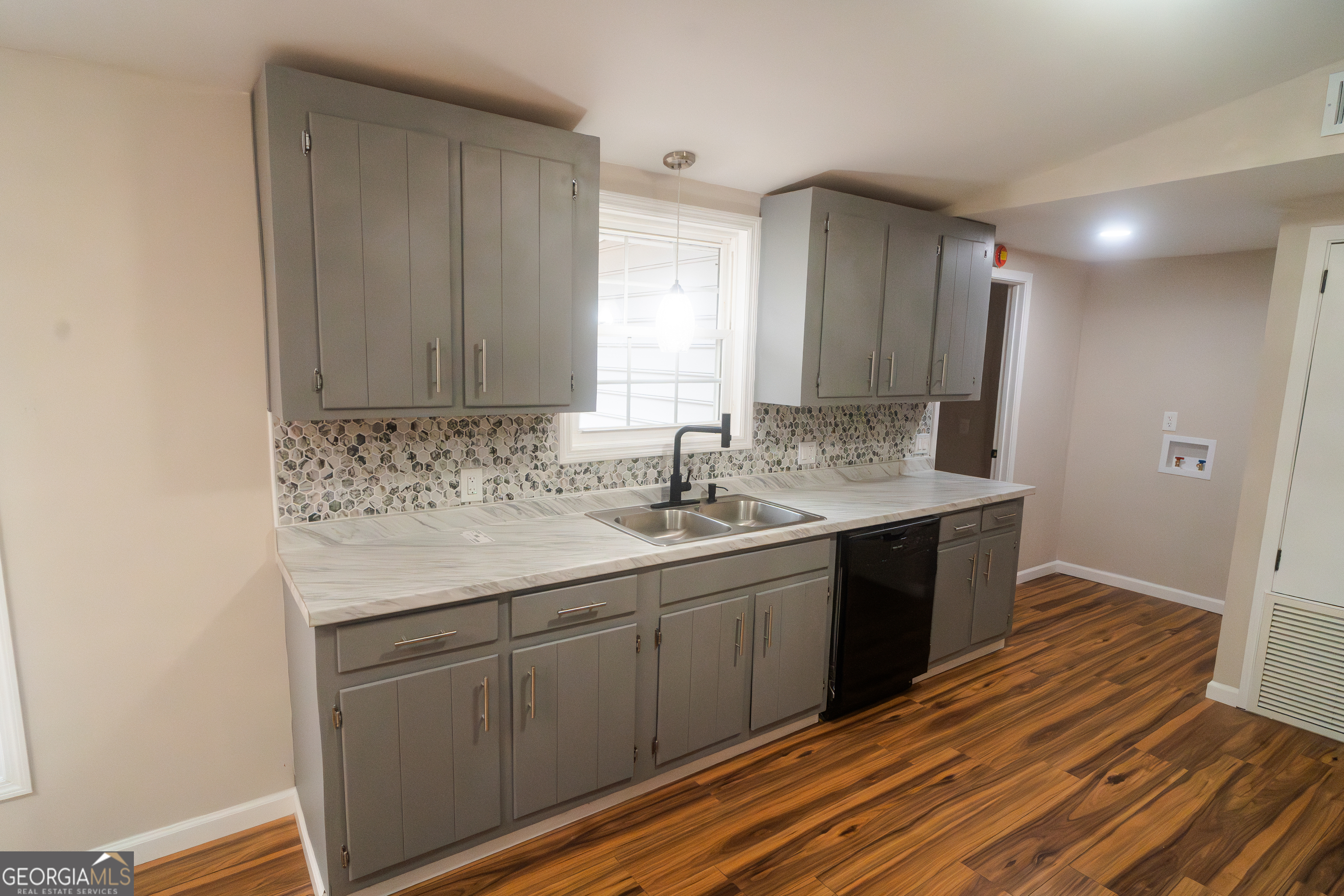 109 Calvin Court Warner Robins, GA 31093 - Photo 10 of 25