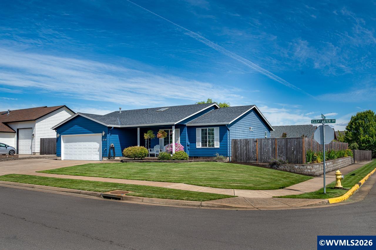 3243 Clearwater Drive Albany, OR 97321 - Photo 2 of 42