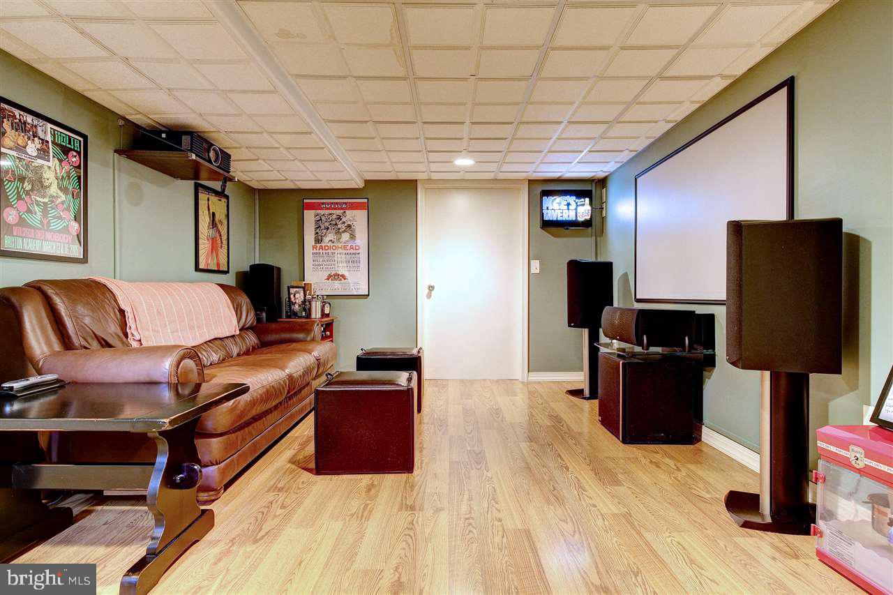 1018 High Street Hanover, PA 17331 - Photo 19 of 26 Gallery Image 19