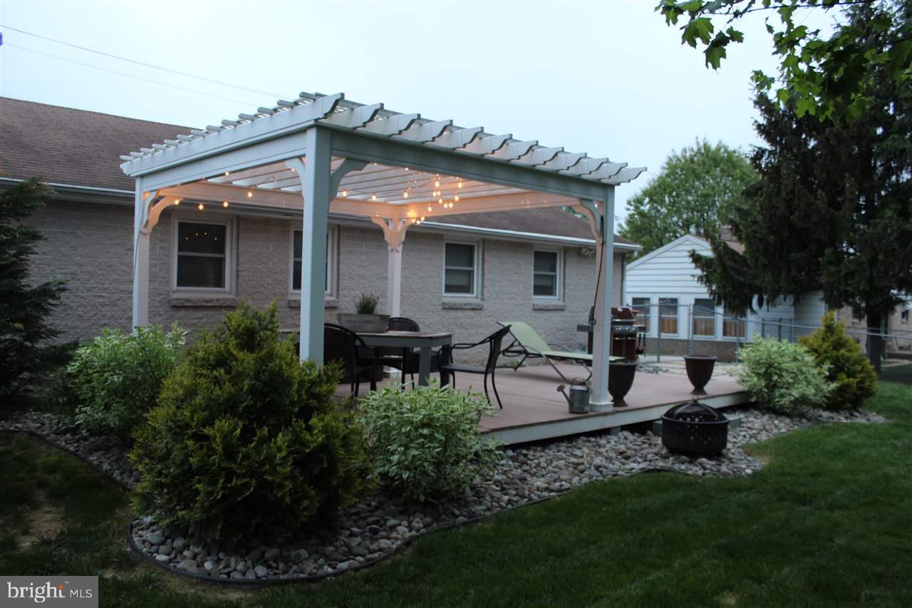 1018 High Street Hanover, PA 17331 - Photo 3 of 26 Gallery Image 3