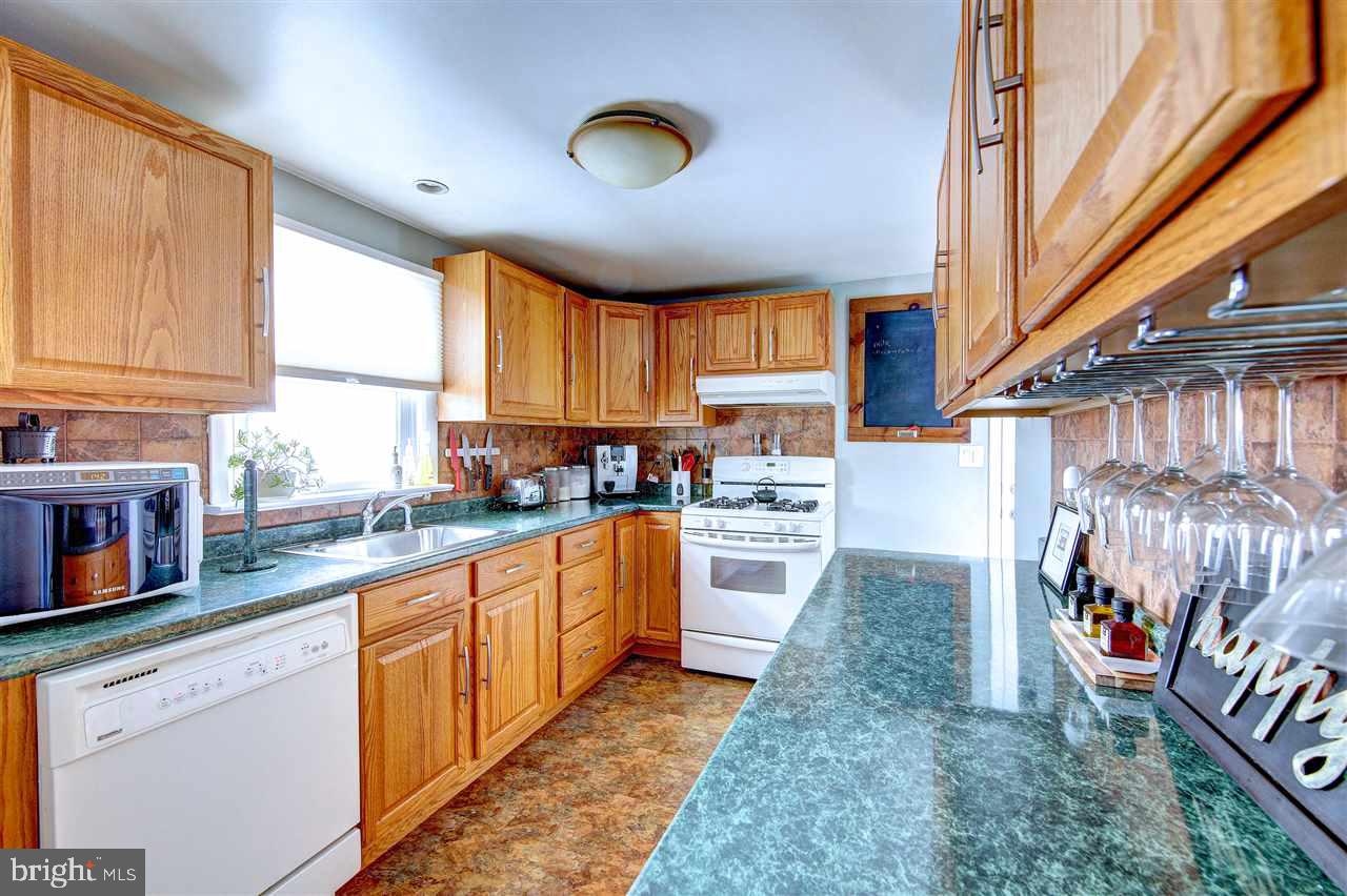1018 High Street Hanover, PA 17331 - Photo 4 of 26 Gallery Image 4