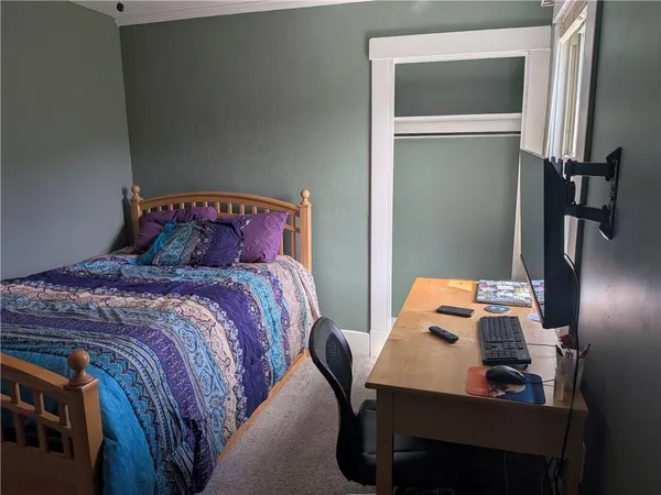 $150,000 | 909 East Smithfield Street, McKeesport, PA 15135