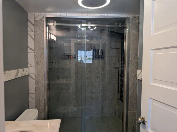 $150,000 | 909 East Smithfield Street, McKeesport, PA 15135