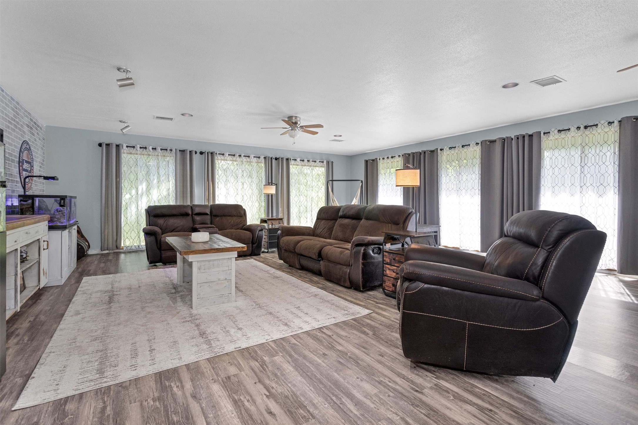 1708 League Line Road Conroe, TX 77304 - Photo 10 of 49