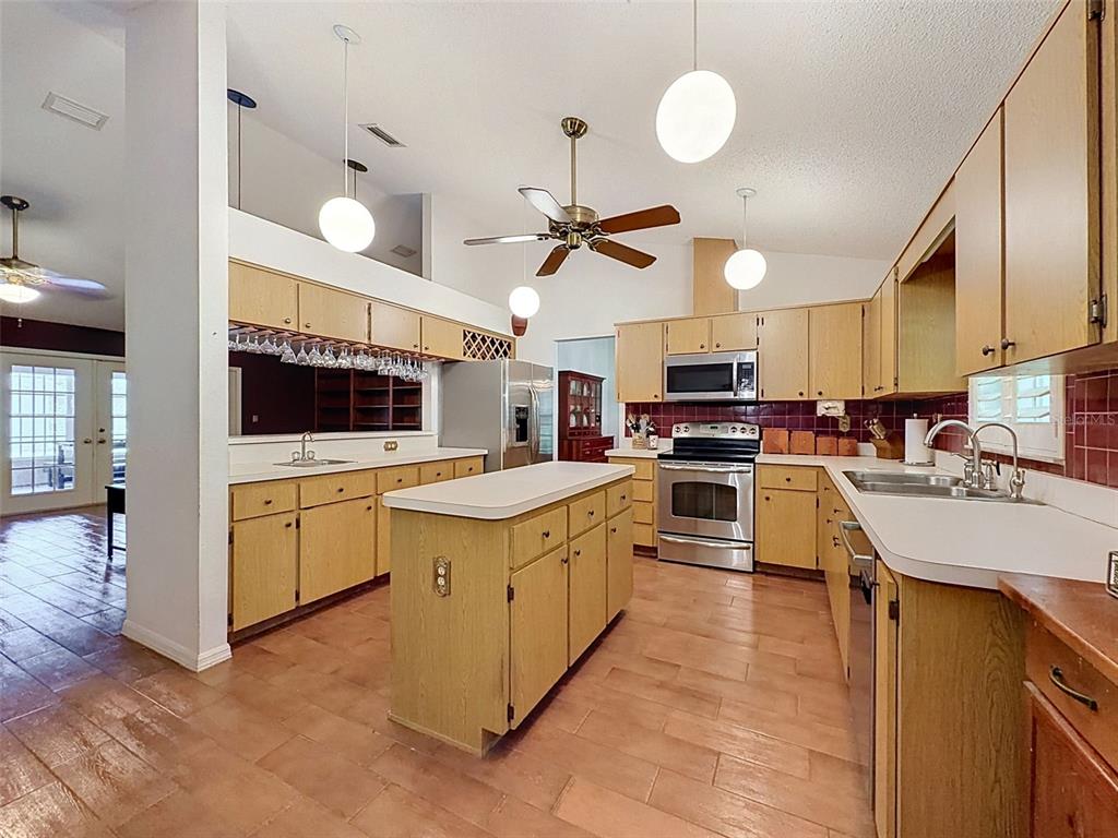 15234 Scanio Drive Spring Hill, FL 34610 - Photo 31 of 99