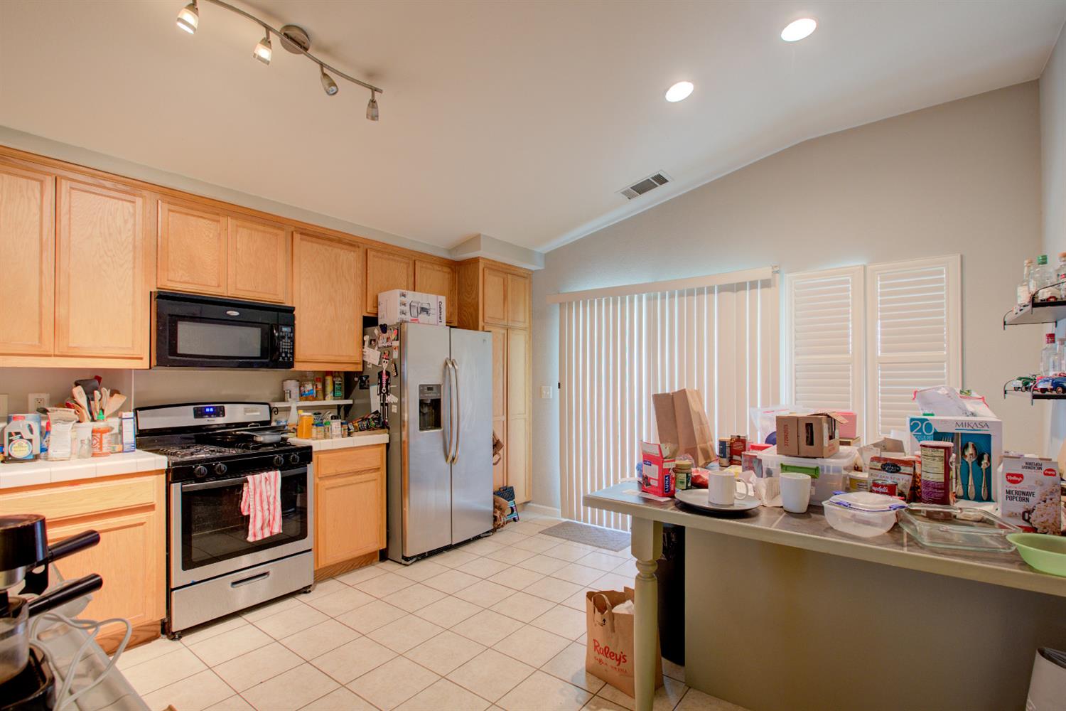1496 La Sierra Street Merced, CA 95348 - Photo 11 of 27