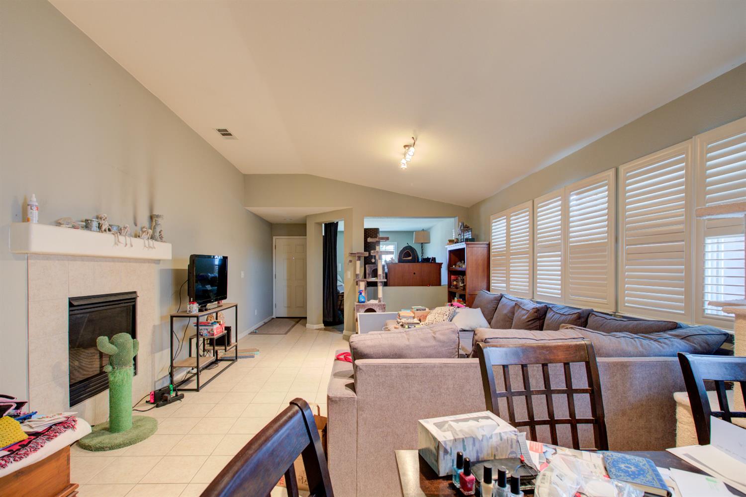 1496 La Sierra Street Merced, CA 95348 - Photo 8 of 27