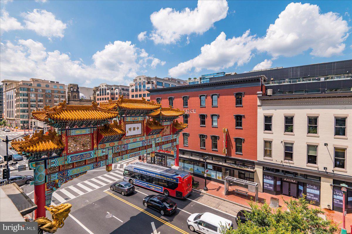 777 7th Street Northwest, Unit 630 Washington, DC 20001 - Photo 47 of 85 In the heart of Chinatown! View from Rooftop.