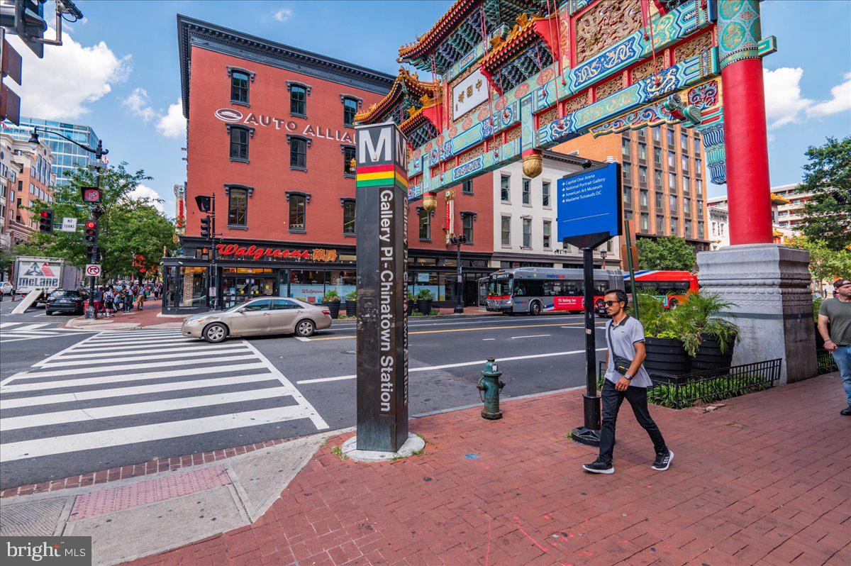 777 7th Street Northwest, Unit 630 Washington, DC 20001 - Photo 50 of 85 Metro and Bus Services at your Door!