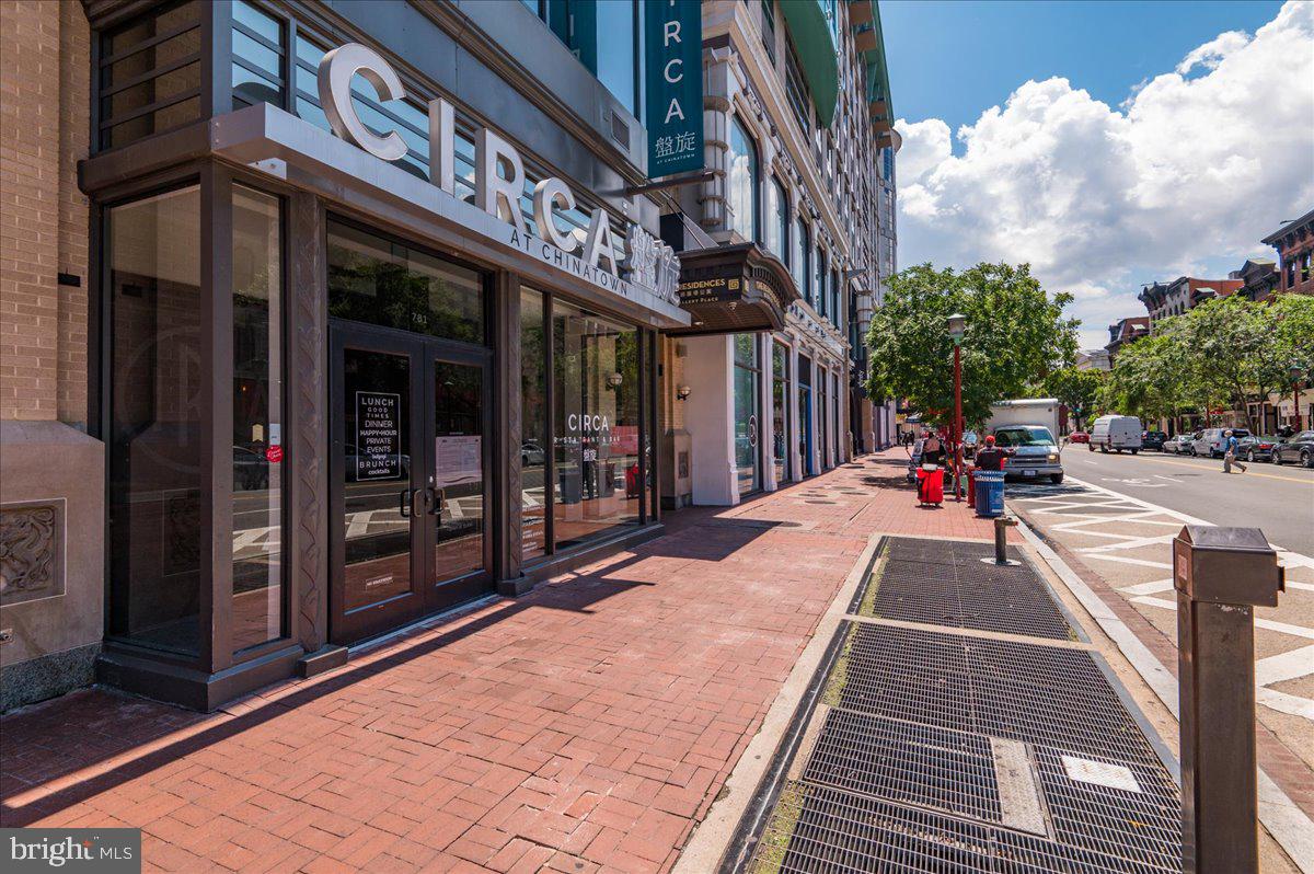 777 7th Street Northwest, Unit 630 Washington, DC 20001 - Photo 54 of 85 Steps from Restaurants, Entertainment & Services