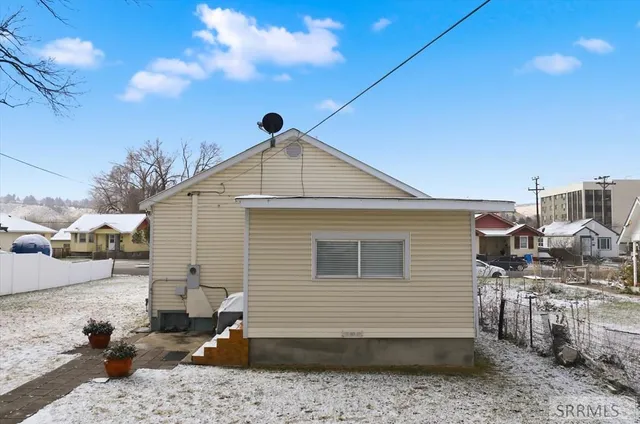 $293,000 | 1324 North Hayes Avenue, Pocatello, ID 83204