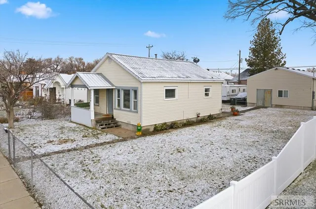 $293,000 | 1324 North Hayes Avenue, Pocatello, ID 83204