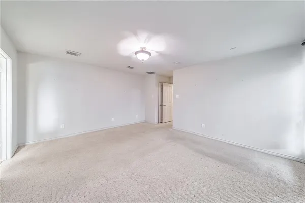 $475,000 | 143 Mach Road, Ennis, TX 75119