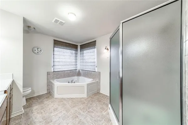 $475,000 | 143 Mach Road, Ennis, TX 75119