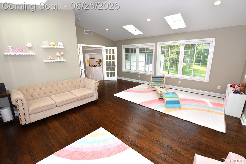 9497 Ellis Road Clarkston, MI 48348 - Photo 8 of 25
