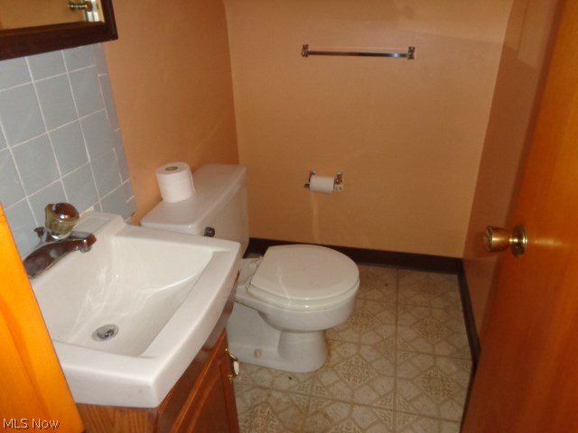 669 Trebisky Road Cleveland, OH 44143 - Photo 17 of 23 Upstairs Half Bath