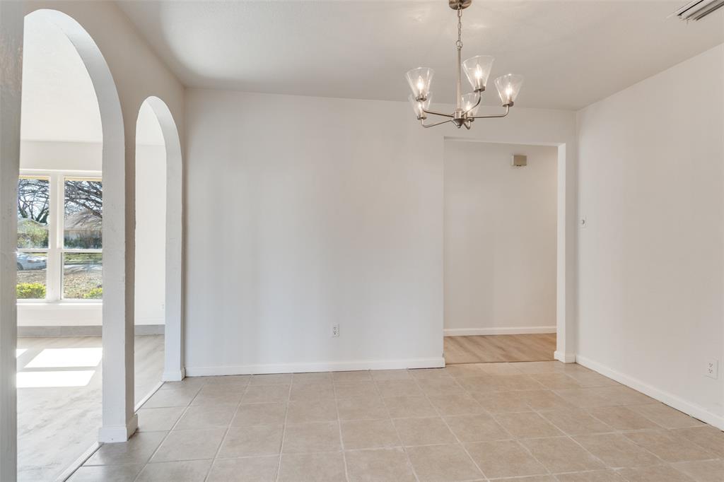 2805 Raintree Drive Plano, TX 75074 - Photo 4 of 12