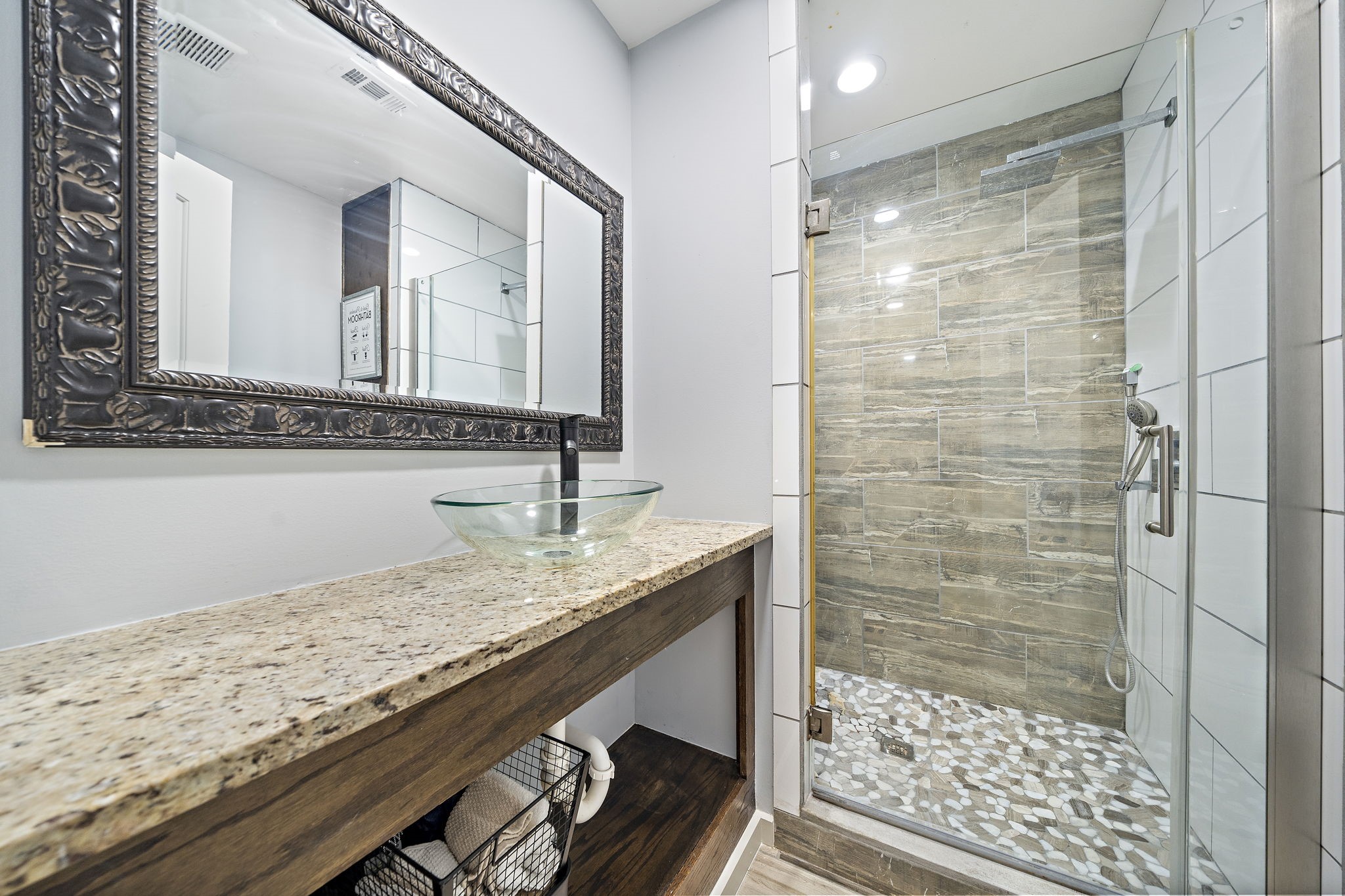 9118 St Lo Road Houston, TX 77033 - Photo 8 of 13 Pebble Shower Floor Tile