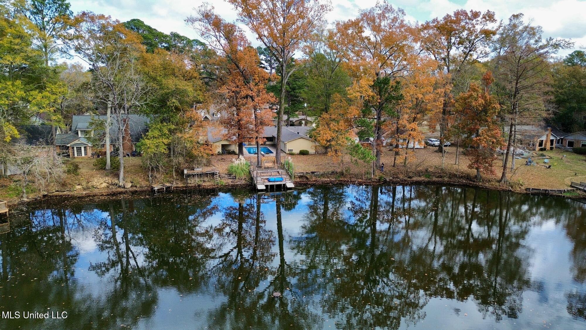 5018 Riverwood Circle Jackson, MS 39211 - Photo 12 of 60 dji_fly_20251218_082300_164_176610717627