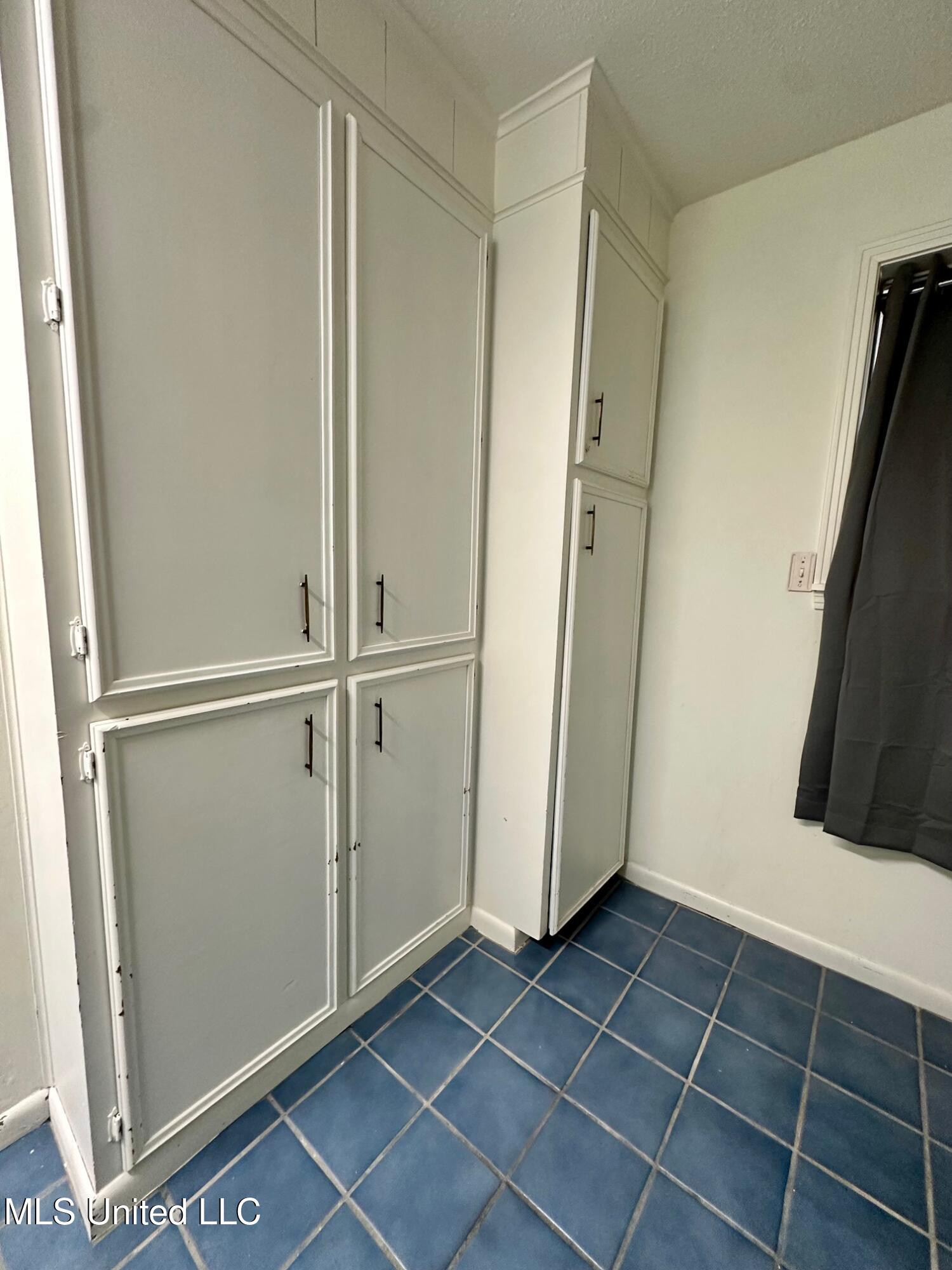 5018 Riverwood Circle Jackson, MS 39211 - Photo 19 of 60 IMG_5885