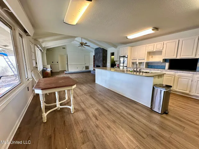 $325,000 | 5018 Riverwood Circle, Jackson, MS 39211