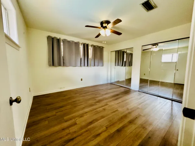 $325,000 | 5018 Riverwood Circle, Jackson, MS 39211