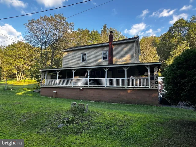 $72,000 | 180 Buck Mountain Road, Barnesville, PA 18214