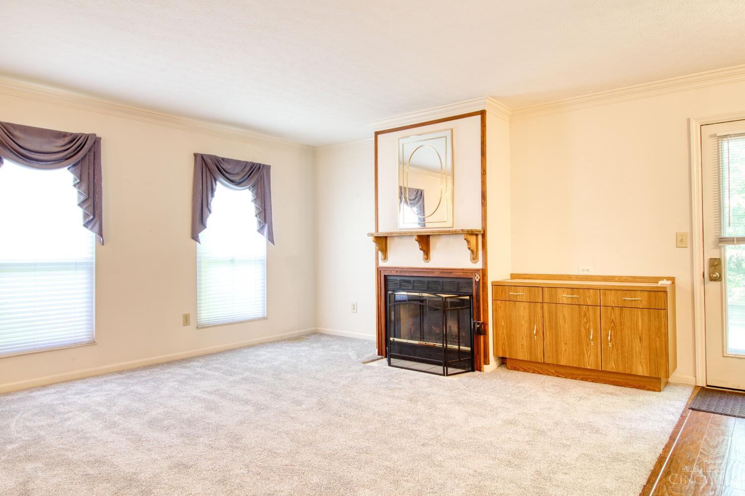 6355 Corbly Road, Unit 7 Cincinnati, OH 45230 - Photo 7 of 34