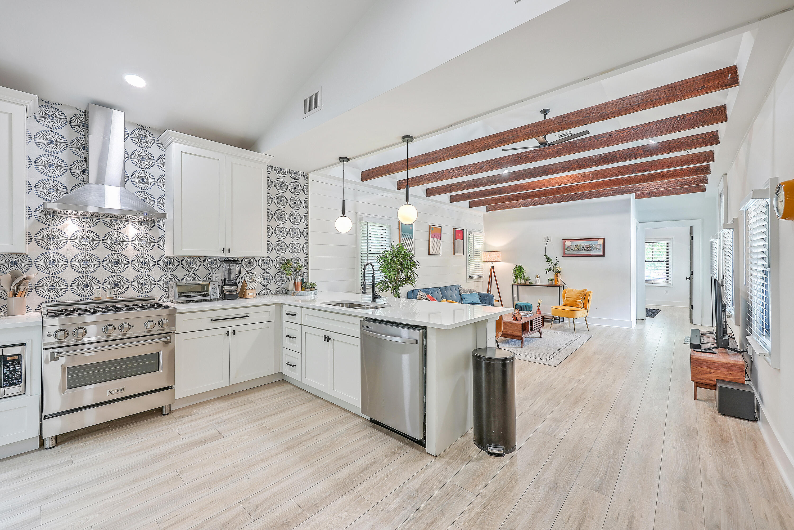 7 Maranda Holmes Street Charleston, SC 29403 - Photo 12 of 29 ZYN_7004_05_06_07_08_09_10