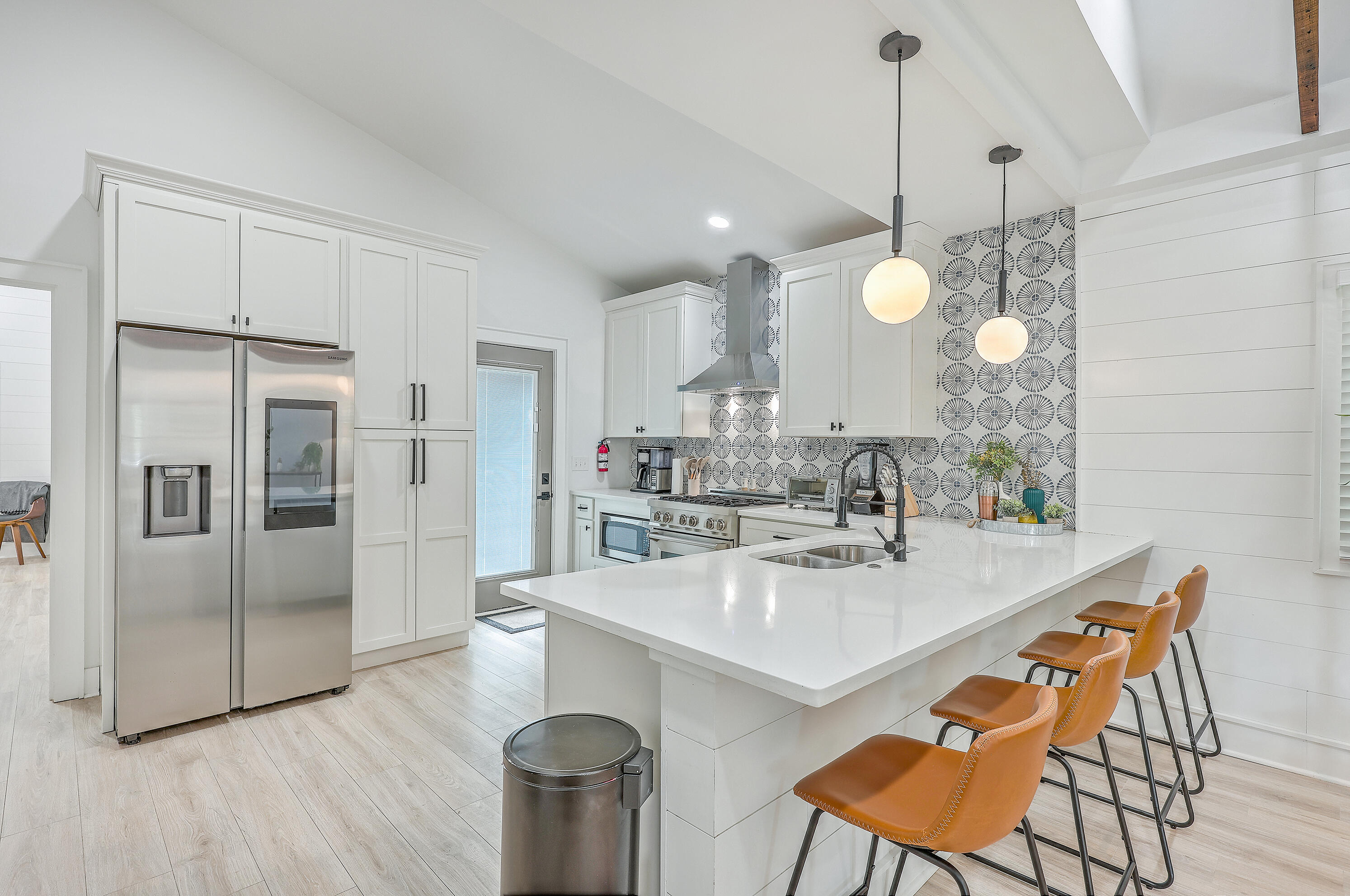 7 Maranda Holmes Street Charleston, SC 29403 - Photo 9 of 29 ZYN_6983_4_5_6_7_8_9