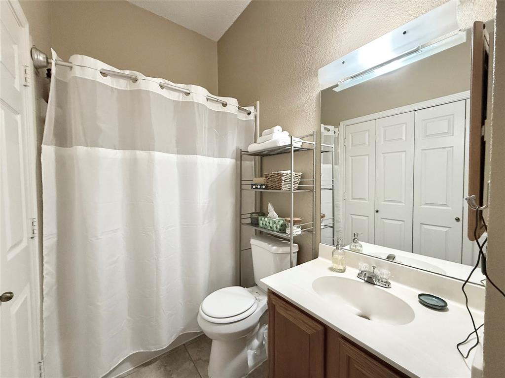 1437 Hampton Road Grapevine, TX 76051 - Photo 16 of 27