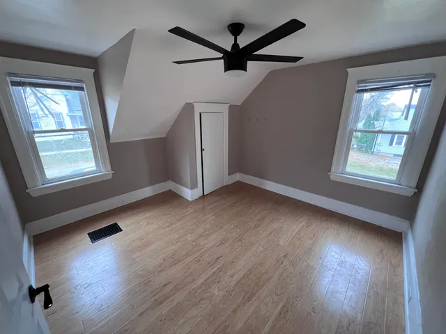 $93,000 | 1516 Plymouth Street, Jackson, MI 49203