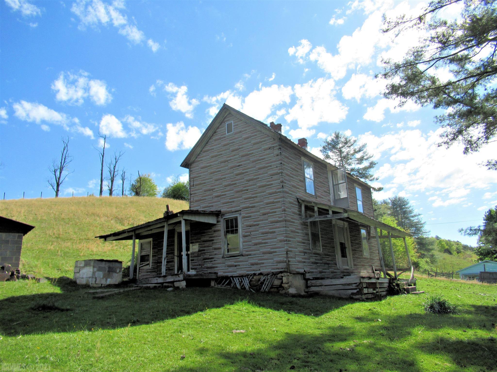 8590 Wilderness Road Bland, VA 24315 - Photo 14 of 39 Gallery Image 14