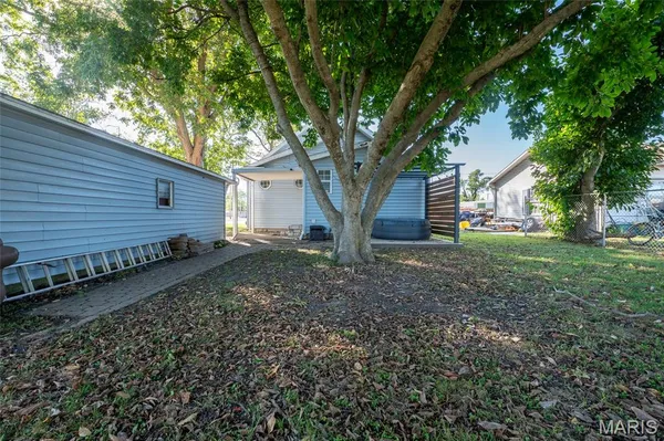 $135,000 | 216 South Mine Street, Sandoval, IL 62882